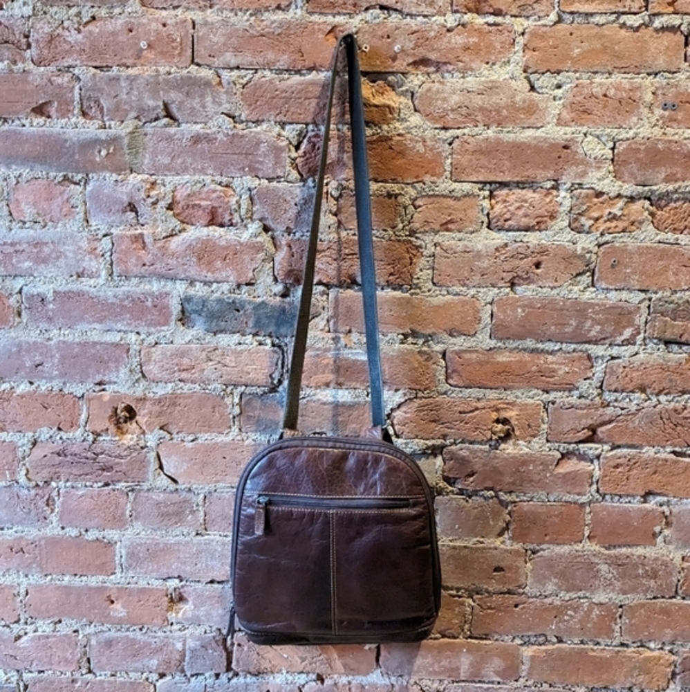 Jack Georges Convertible Voyager Backpack/Crossbody Dark Brown Leather Bag - Picture 3 of 7